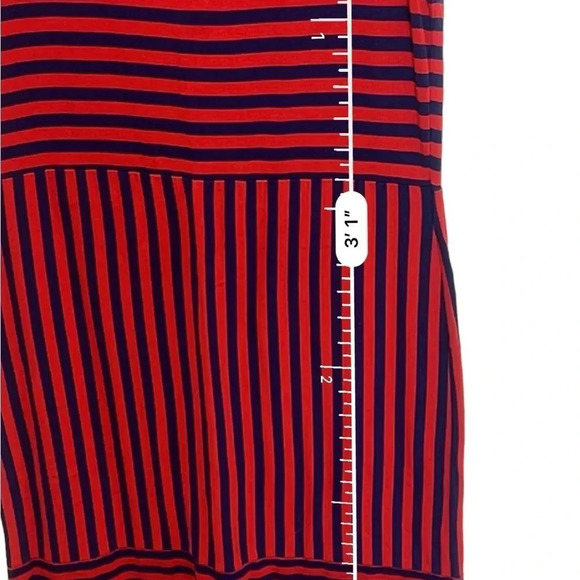 Cremieux striped stretch red & blue dress with back zipper closure size medium - Picture 6 of 6